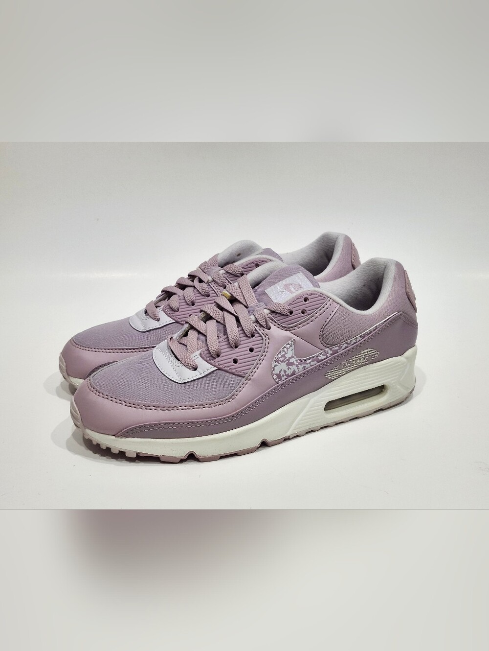 Nike Air Max 90 Plum Fog Venice Summit White DC9445-500 Women's Size 10 US